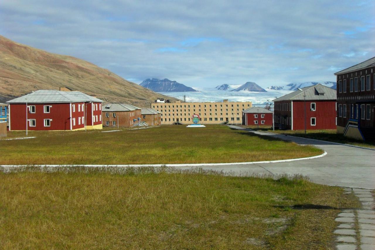 Hotel Pyramiden المظهر الخارجي الصورة